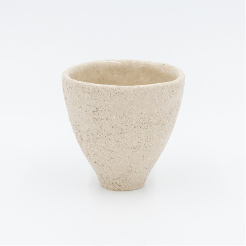 White Stone Becher 9,5*9 cm, der Farbe Naturweißer Ton